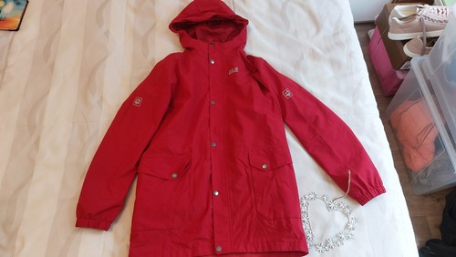 Rote jack wolfskin - in,